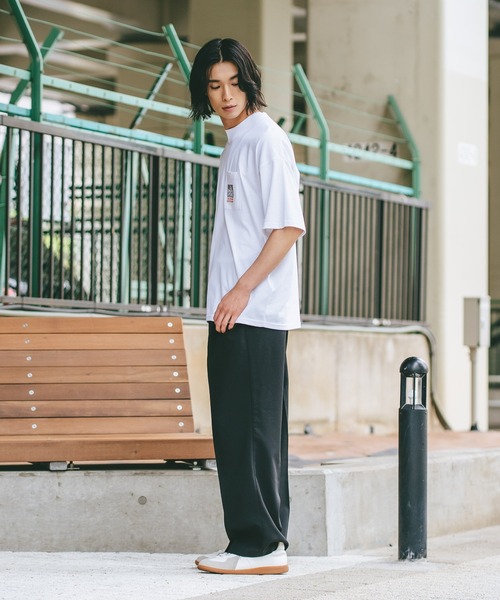 OUTDOOR EXCHANGE(アウトドアエクスチェンジ)の「【OUTDOOR EXCHANGE/アウトドアエクスチェンジ】×【ZERO STAIN/ゼロステイン】コラボ モックネック ポケット付 Tシャツ(Tシャツ/カットソー・メンズ・オフホワイト/ホワイト・LARGE/MEDIUM)」の19枚目の写真