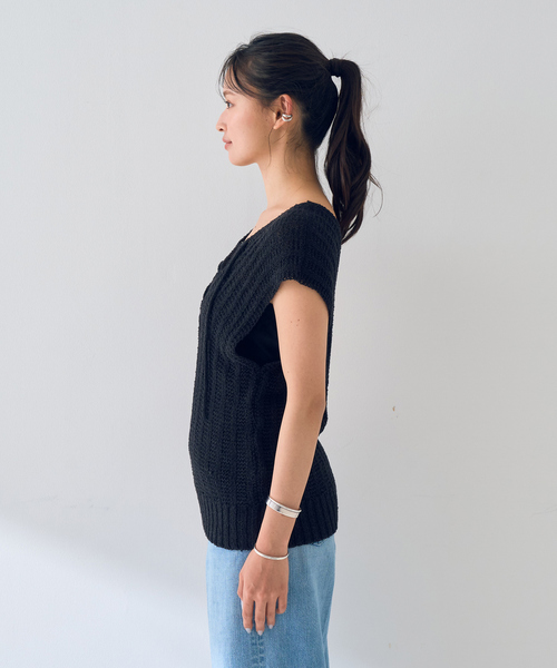 Rouge vif（ルージュヴィフ）の「麻混ニットレースアップベスト（ベスト・レディース・アイボリー/ブラック・フリー）」の18枚目の写真