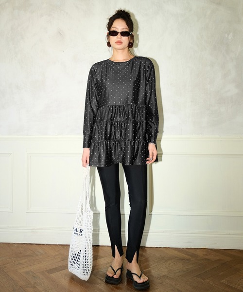 OSYAREVO（オシャレボ）の「水着 レディース 体型カバー ラッシュガード 紫外線カット率 99％以上 UPF50+ uvカット フィットネス 水陸両用 フレア ラッシュレギンス セットアップ（ラッシュガード・レディース・ホワイト系その他/ブラック系その他/ネイビー系/グレー/アイボリー/モカ・MEDIUM/LARGE/X-LARGE）」の22枚目の写真