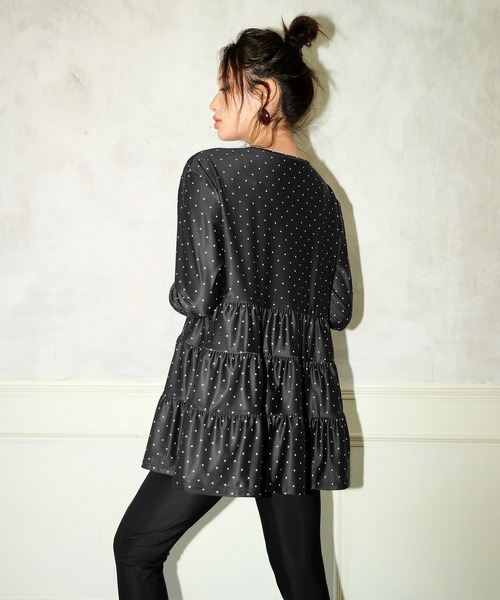 OSYAREVO（オシャレボ）の「水着 レディース 体型カバー ラッシュガード 紫外線カット率 99％以上 UPF50+ uvカット フィットネス 水陸両用 フレア ラッシュレギンス セットアップ（ラッシュガード・レディース・ホワイト系その他/ブラック系その他/ネイビー系/グレー/アイボリー/モカ・MEDIUM/LARGE/X-LARGE）」の20枚目の写真