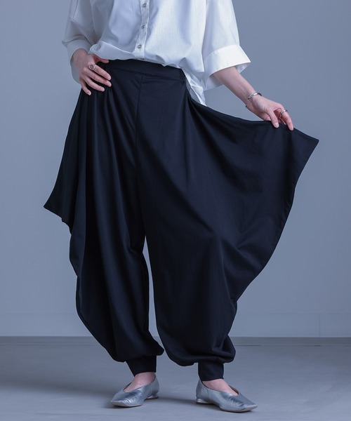 機能素材】『変形サルエルパンツ』（その他パンツ）｜kOhAKU