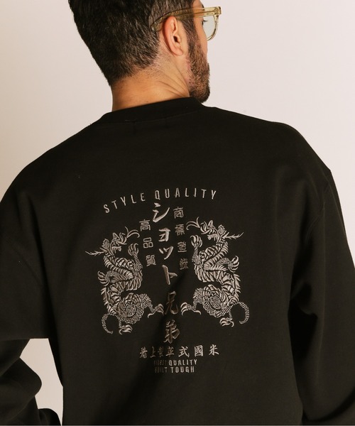 Schott(ショット)の「Schott/ショット/ADVERTISEMENT DRAGON CREW SWEAT/アドバタイズメント ドラゴン クルースウェット(スウェット・メンズ・ネイビー/ブルーグレー/ブラック・L/M/2XL/XL)」の2枚目の写真