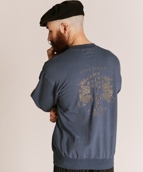 Schott(ショット)の「Schott/ショット/ADVERTISEMENT DRAGON CREW SWEAT/アドバタイズメント ドラゴン クルースウェット(スウェット・メンズ・ネイビー/ブルーグレー/ブラック・L/M/2XL/XL)」の6枚目の写真