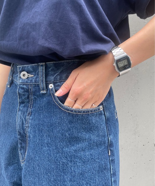 COLONY 2139(コロニートゥーワンスリーナイン)の「ハーフデニムパンツ(デニムパンツ・レディース・ネイビー/ブラック/ブルー・SMALL/MEDIUM/LARGE)」の5枚目の写真