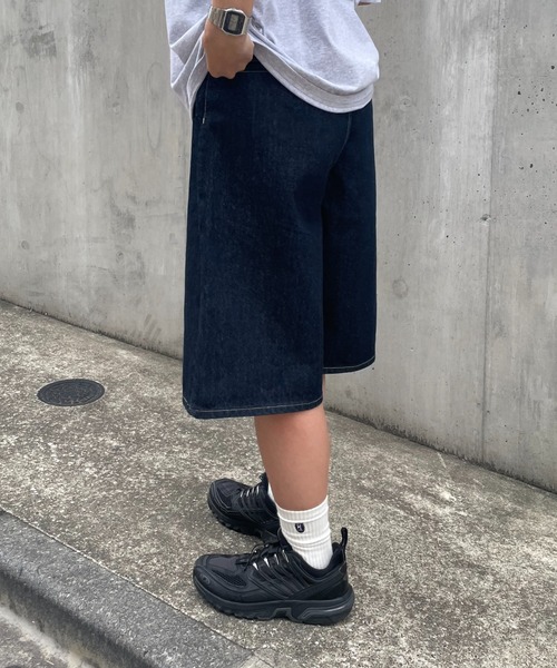 COLONY 2139(コロニートゥーワンスリーナイン)の「ハーフデニムパンツ(デニムパンツ・レディース・ネイビー/ブラック/ブルー・SMALL/MEDIUM/LARGE)」の21枚目の写真