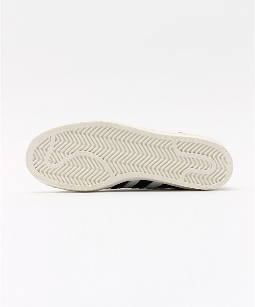 adidas（アディダス）の「adidas スニーカー（スニーカー・レディース・ブラック・25/25.5）」の5枚目の写真