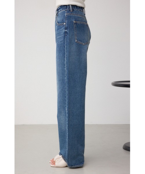 AZUL by moussy（アズールバイマウジー）の「C/T冷感イージーワイドデニム（デニムパンツ・レディース・ブルー/ダークブルー・SMALL/MEDIUM/LARGE）」の19枚目の写真