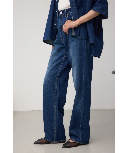 AZUL by moussy（アズールバイマウジー）の「C/T冷感イージーワイドデニム（デニムパンツ・レディース・ブルー/ダークブルー・SMALL/MEDIUM/LARGE）」の13枚目の写真