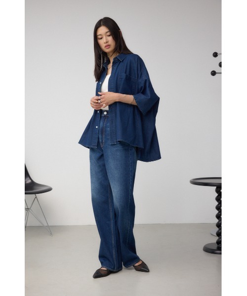 AZUL by moussy（アズールバイマウジー）の「C/T冷感イージーワイドデニム（デニムパンツ・レディース・ブルー/ダークブルー・SMALL/MEDIUM/LARGE）」の11枚目の写真