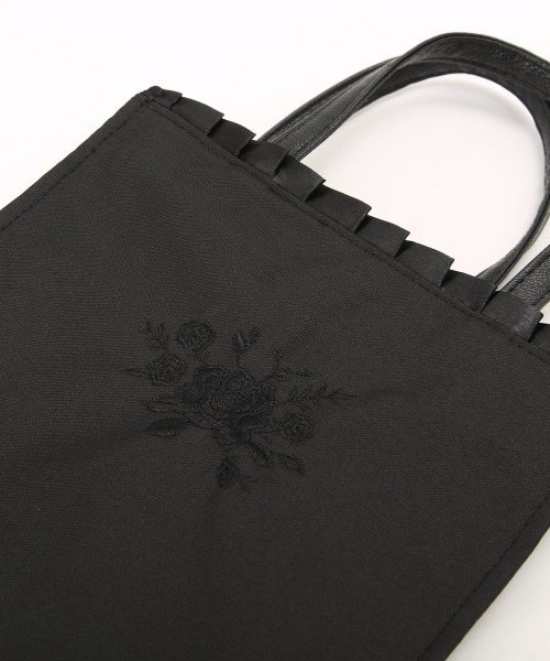 BACKYARD FAMILY(バックヤードファミリー)の「FORMAL 刺繍 LACE トートバッグ(トートバッグ・レディース・ブラック/ブラック系2/ブラック系1/ブラック系3/ブラック系4・FREE)」の9枚目の写真