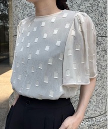 美品　アドーア ビジュー ジャガード 半袖 ブラウス カットソー スパンコール ADORE｜アドーアのシャツ/ブラウス（半袖）通販 - ZOZOTOWN