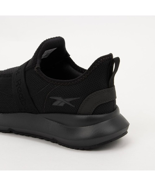 Reebok(リーボック)の「シティライド イーズ / CITYRIDE EASE(スニーカー・メンズ・グリーン/ブラック・24.5cm/25.0cm/25.5cm/26.0cm/26.5cm/27.0cm/27.5cm/28.0cm/28.5cm/29.0cm/30.0cm)」の6枚目の写真