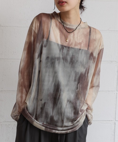 Bou Jeloud(ブージュルード)の「ニュアンス柄シアーインナー(Tシャツ/カットソー・レディース・カーキ/ブルー/ブラック・FREE)」の3枚目の写真