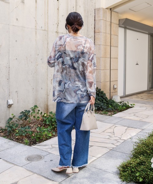 Bou Jeloud(ブージュルード)の「ニュアンス柄シアーインナー(Tシャツ/カットソー・レディース・カーキ/ブルー/ブラック・FREE)」の11枚目の写真