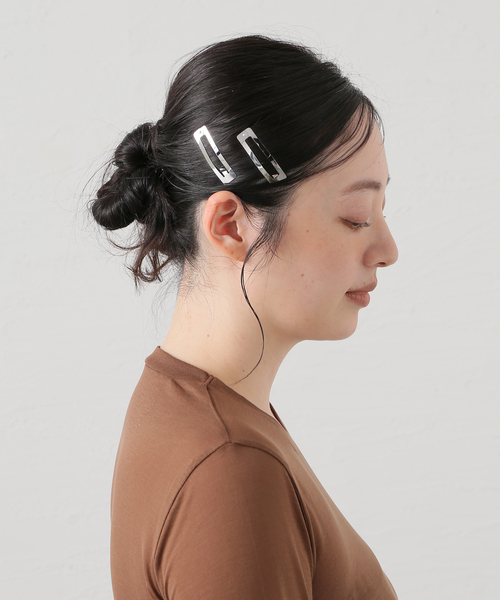 U by SPICK&SPAN(ユーバイスピックアンドスパン)の「スクエアヘアピン2set(その他ヘアアクセサリー・レディース・ゴールド/シルバー・FREE)」の7枚目の写真