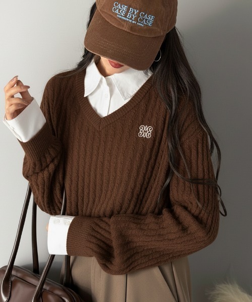 mily bilet(ミウィビレット)の「【mily bilet】一枚着るだけで、重ね着風。シャツレイヤード風ロゴ刺繍リブニットプルオーバー(長袖)(ニット/セーター・レディース・アイボリー/ブラウン/ネイビー/チャコールグレー・LARGE/MEDIUM/SMALL/X-LARGE)」の17枚目の写真