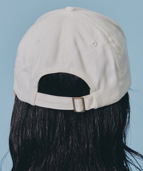 REDYAZEL（レディアゼル）の「オリジナルロゴ刺繍キャップ（キャスケット・レディース・ブラック/ホワイト/ブラウン・FREE）」の10枚目の写真