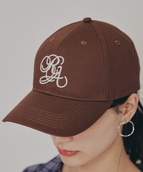 REDYAZEL（レディアゼル）の「オリジナルロゴ刺繍キャップ（キャスケット・レディース・ブラック/ホワイト/ブラウン・FREE）」の11枚目の写真
