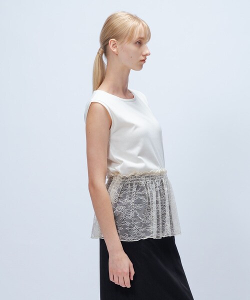 cloenc(クロエンス)の「【マシンウォッシュ】レースペプラムカットソー(Tシャツ/カットソー・レディース・オフホワイト/ブラック・02)」の5枚目の写真