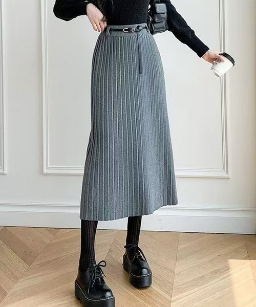 Lace Ladies（レースレディース）の「ベルト付き ニット プリーツ ロング スカート（スカート・レディース・ブラック/アイボリー/グレイッシュベージュ/グレー・FREE）」の3枚目の写真