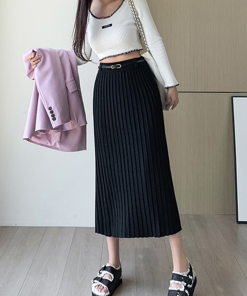 Lace Ladies（レースレディース）の「ベルト付き ニット プリーツ ロング スカート（スカート・レディース・ブラック/アイボリー/グレイッシュベージュ/グレー・FREE）」の7枚目の写真