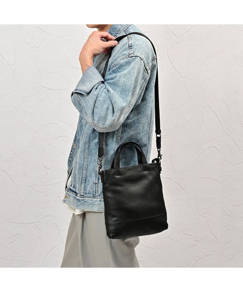 JOYA(ジョヤ)の「本革 2way 縦型サコッシュ ショルダーバッグ(ショルダーバッグ・メンズ・ブラック/チョコ/ネイビー/キャメル・FREE)」の12枚目の写真