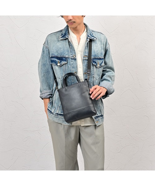 JOYA(ジョヤ)の「本革 2way 縦型サコッシュ ショルダーバッグ(ショルダーバッグ・メンズ・ブラック/チョコ/ネイビー/キャメル・FREE)」の15枚目の写真