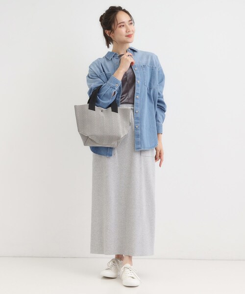 SHOO・LA・RUE（シューラルー）の「ニットランチトートバッグ（トートバッグ・レディース・ブラック系3/ダークブラウン系5/ブラック系2/ブラウン系その他4・00）」の8枚目の写真