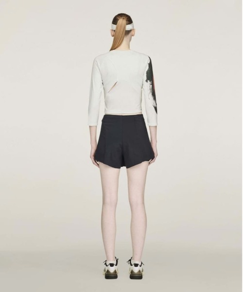 Y-3(ワイスリー)の「Y-3 CROP LS(Tシャツ/カットソー・レディース・グレー系その他・SMALL/MEDIUM/LARGE/X-SMALL)」の3枚目の写真