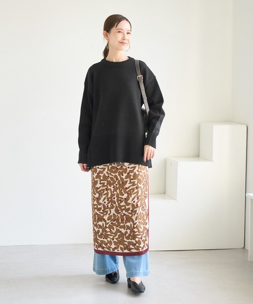 ROPE' PICNIC(ロペピクニック)の「【新色追加】着丈が選べるクルーネックサイドスリットニットプルオーバー/イージーケア(ニット/セーター・レディース・ブラック/ライトグレー/レッド/キナリ/ラベンダー/ホワイト系その他5/ブルー/ダークブラウン・M/TM)」の13枚目の写真