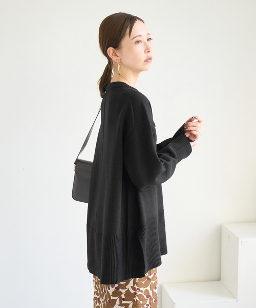 ROPE' PICNIC(ロペピクニック)の「【新色追加】着丈が選べるクルーネックサイドスリットニットプルオーバー/イージーケア(ニット/セーター・レディース・ブラック/ライトグレー/レッド/キナリ/ラベンダー/ホワイト系その他5/ブルー/ダークブラウン・M/TM)」の15枚目の写真