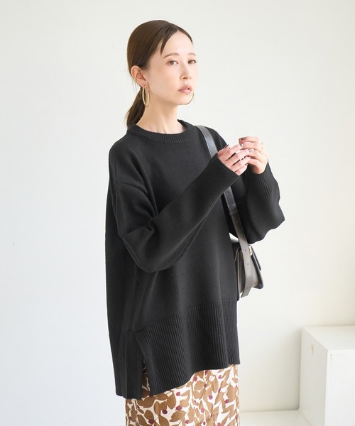 ROPE' PICNIC(ロペピクニック)の「【新色追加】着丈が選べるクルーネックサイドスリットニットプルオーバー/イージーケア(ニット/セーター・レディース・ブラック/ライトグレー/レッド/キナリ/ラベンダー/ホワイト系その他5/ブルー/ダークブラウン・M/TM)」の14枚目の写真