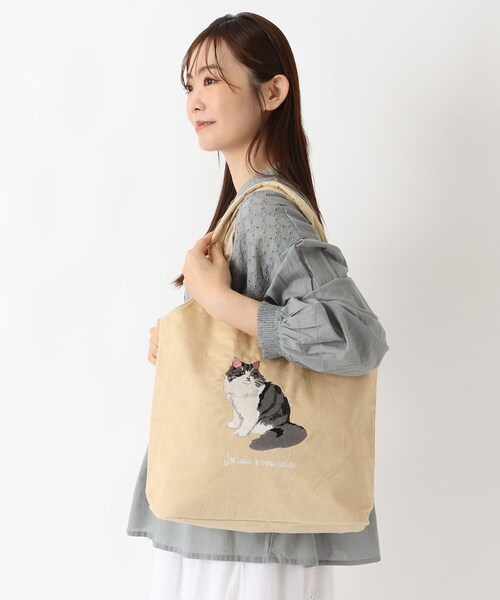one'sterrace(ワンズテラス)の「SE アニマル刺繍 コーデュロイトート(トートバッグ・レディース・グリーン系その他6/グレー系4/アイボリー系8/ピンク系9・99)」の8枚目の写真