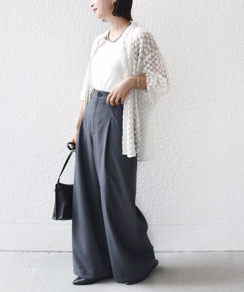 SHIPS(シップス)の「〈手洗い可能〉ソフィー ツイル ストレッチ ポケット デザイン パンツ(スラックス・レディース・ダークグレー・38/36)」の12枚目の写真