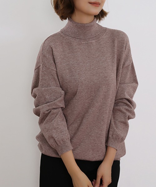 ONEP STAR(ワンピスター)の「カシミヤタッチタートルネックニット(ニット/セーター・レディース・グレー/オフホワイト/ブルー/レモンイエロー/ブラック/ホワイト×ブラック/グレイッシュベージュ/ダークブラウン/ブラウン/ピンク/グリーン/ワインレッド/ベージュ/パープル/オレンジ/ミント/モカ/オートミール/ダークブルー/チョコ/テラコッタ・FREE)」の1枚目の写真