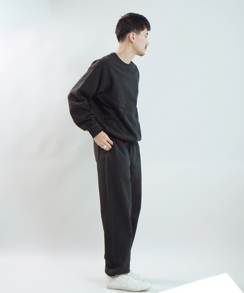 WISM(ウィズム)の「BASEMENT GEAR / ベースメントギア 15oz Garment Dye Sweat Pan(スウェットパンツ・メンズ・ブラック/ライトグレー・MEDIUM/LARGE/X-LARGE)」の21枚目の写真