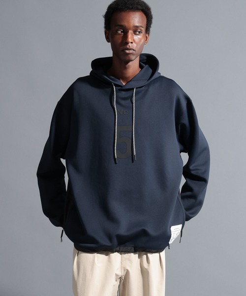 セール】【NUMERALS】ダンボールフーディ（パーカー）｜NUMERALS