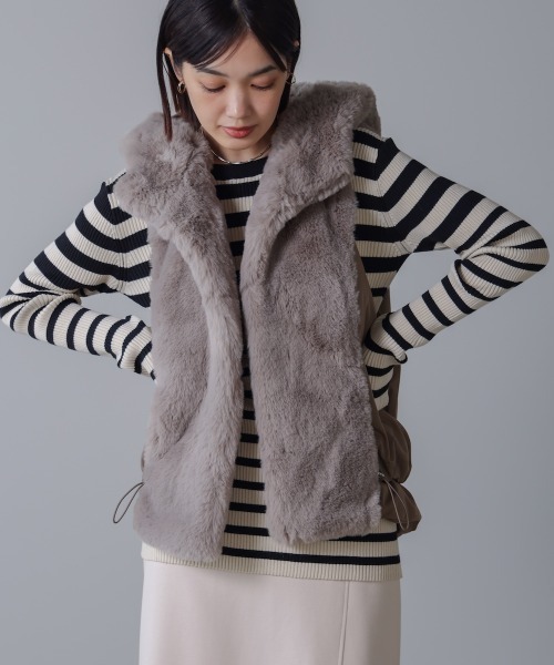 Bou Jeloud（ブージュルード）の「異素材ＭＩＸダウンファーベスト（ベスト・レディース・チャコールグレー/キャメル/グレイッシュベージュ・38）」の3枚目の写真