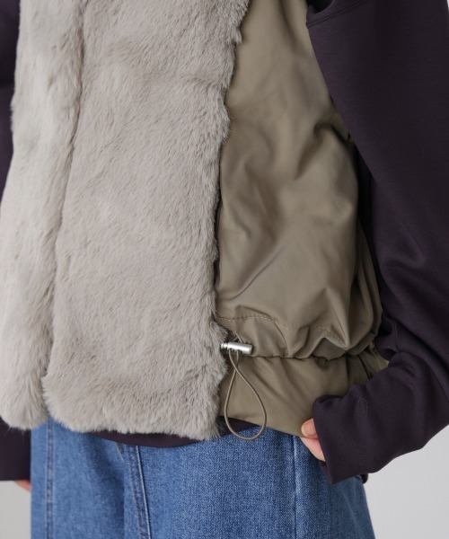 Bou Jeloud（ブージュルード）の「異素材ＭＩＸダウンファーベスト（ベスト・レディース・チャコールグレー/キャメル/グレイッシュベージュ・38）」の10枚目の写真