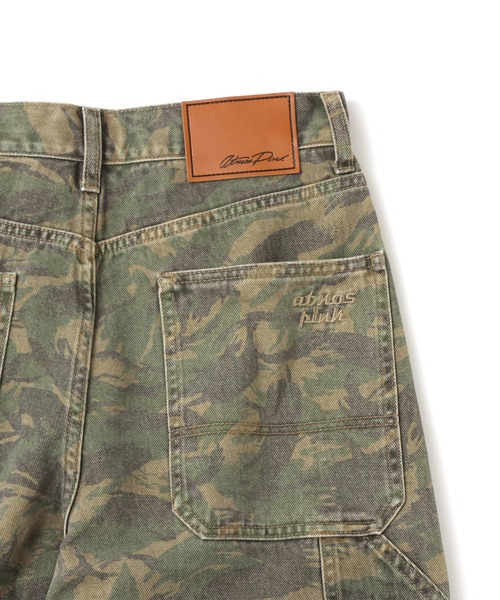 atmos pink(アトモスピンク)の「atmos pink Camouflage Painter Half Pants / アトモス ピンク カモフラージュ ペインター ハーフ パンツ(その他パンツ・レディース・カモフラージュ・S/M)」の4枚目の写真