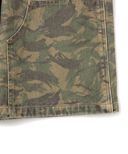 atmos pink(アトモスピンク)の「atmos pink Camouflage Painter Half Pants / アトモス ピンク カモフラージュ ペインター ハーフ パンツ(その他パンツ・レディース・カモフラージュ・S/M)」の3枚目の写真