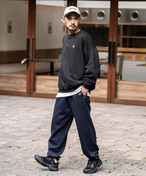 KANGOL(カンゴール)の「KANGOL カンゴール 別注コラボ裏起毛ワンポイントロゴ刺繍スウェットパンツ/セミワイドテーパードイージーパンツ(スウェットパンツ・メンズ・チャコール/ライトグレー/アイボリー/ブラック/ブラウン/杢グレー/ネイビー・L/M/XL)」の10枚目の写真