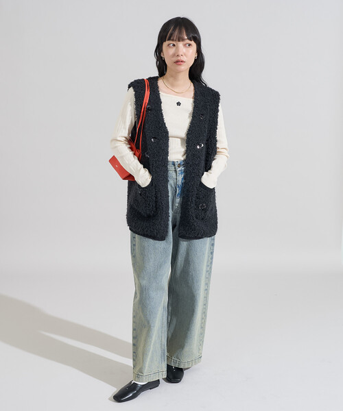 FREAK'S STORE(フリークスストア)の「フラワービジュー ニットベスト(ベスト・レディース・ライトグレー/オフホワイト/ブラック・フリ-)」の5枚目の写真