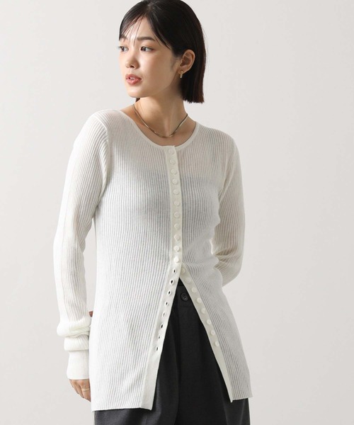 Gready Brilliant（グレディブリリアン）の「ＬＵ前後２ＷＡＹリブニット（ニット/セーター・レディース・レッド/ベージュ/オフホワイト/トップグレー・38）」の12枚目の写真