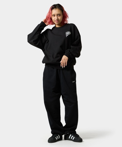 HUF(ハフ)の「MEMORY OF FREEDOM CREWNECK(スウェット・メンズ・ブラック/アッシュグレー・M/L/S/XXL/XL)」の16枚目の写真