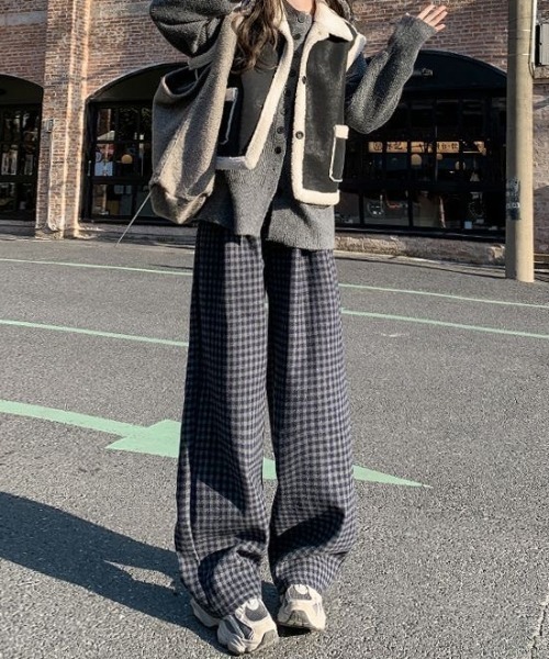 ViViDAY（ビビデー）の「裏起毛チェック柄スウェットパンツ（スウェットパンツ・レディース・ブラウン/ダークグレー・M）」の14枚目の写真