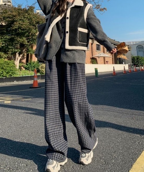 ViViDAY（ビビデー）の「裏起毛チェック柄スウェットパンツ（スウェットパンツ・レディース・ブラウン/ダークグレー・M）」の17枚目の写真