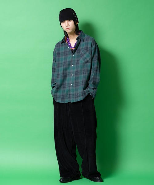 a.p.o.v.（エーピーオービー）の「a.p.o.v. センターパイピングワイドベロアパンツ（その他パンツ・メンズ・チャコール/ブラック・ONESIZE）」の6枚目の写真
