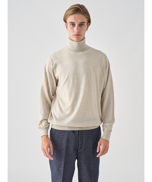 JOHN SMEDLEY（ジョンスメドレー）の「タートルネック長袖ニットプルオーバー（ニット/セーター・メンズ・ブルー系その他4/ブラウン系その他/グレー系その他/ブラック/ブラウン系その他2/チャコールグレー/グレー/ブルー系その他/ダークグレー/グリーン/ブラウン系その他3/レッド系その他/ベージュ系その他/ホワイト/ダークネイビー/オレンジ・L/M/S/XL）」の7枚目の写真