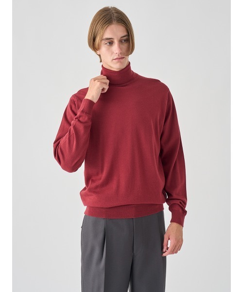 JOHN SMEDLEY（ジョンスメドレー）の「タートルネック長袖ニットプルオーバー（ニット/セーター・メンズ・ブルー系その他4/ブラウン系その他/グレー系その他/ブラック/ブラウン系その他2/チャコールグレー/グレー/ブルー系その他/ダークグレー/グリーン/ブラウン系その他3/レッド系その他/ベージュ系その他/ホワイト/ダークネイビー/オレンジ・L/M/S/XL）」の15枚目の写真